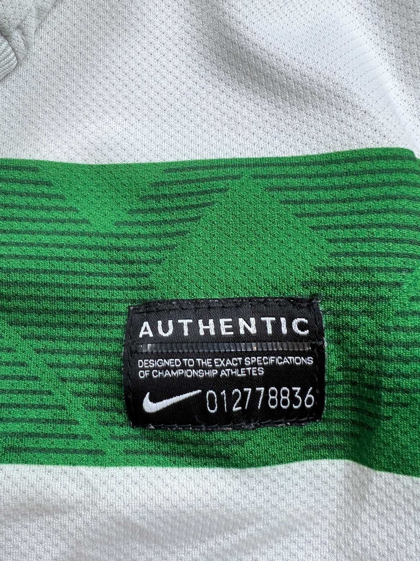 Celtic 2010-12 Heim Trikot M nike