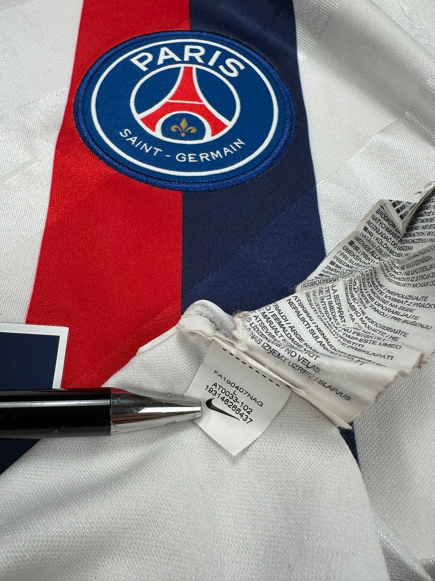 Paris Saint-Germain 2019-20 "Mbappe" Drittes Trikot L nike PSG