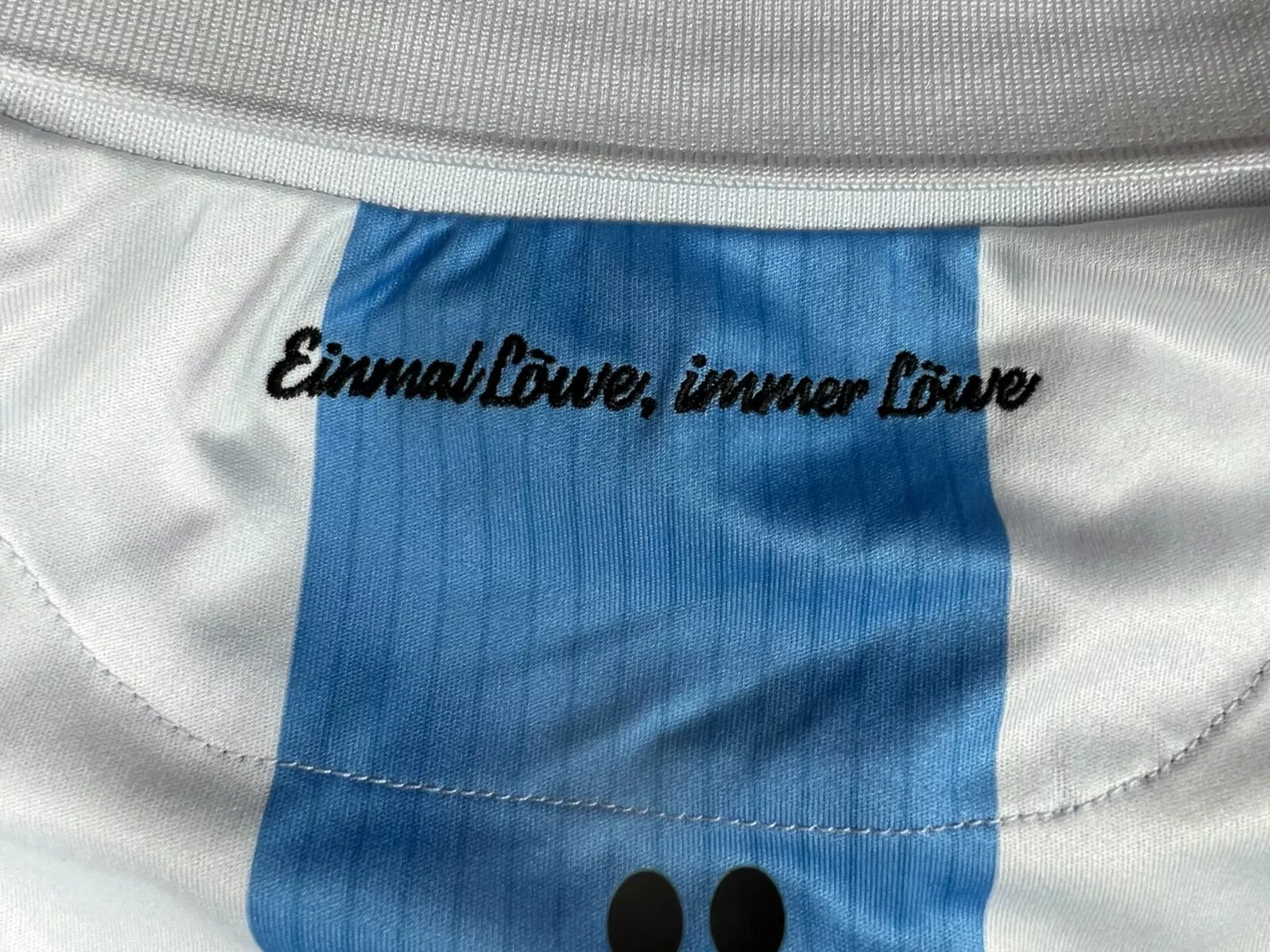 1860 München 2016-17 "Aigner" Heim Trikot M macron